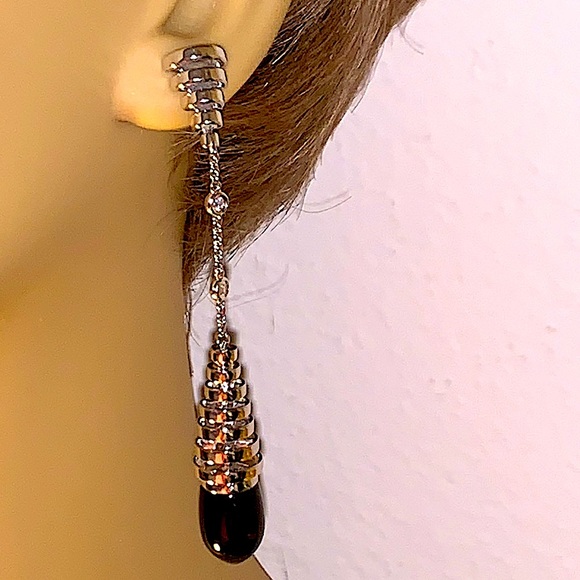 Xtra pics 18K Avakian Pink Opal & Onyx Earrings - Picture 14 of 16